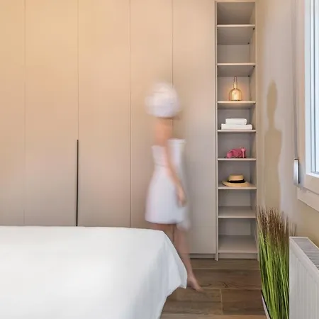 Iconic Salonica Seafront Appartement